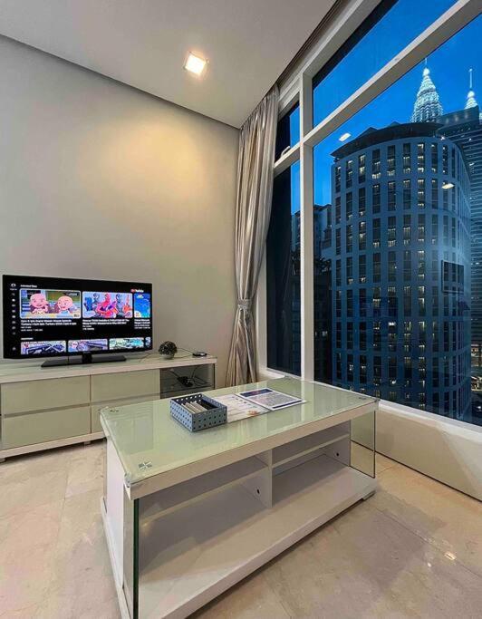 Soho Suites, Centrally Located At Kl Centre Pangsapuri