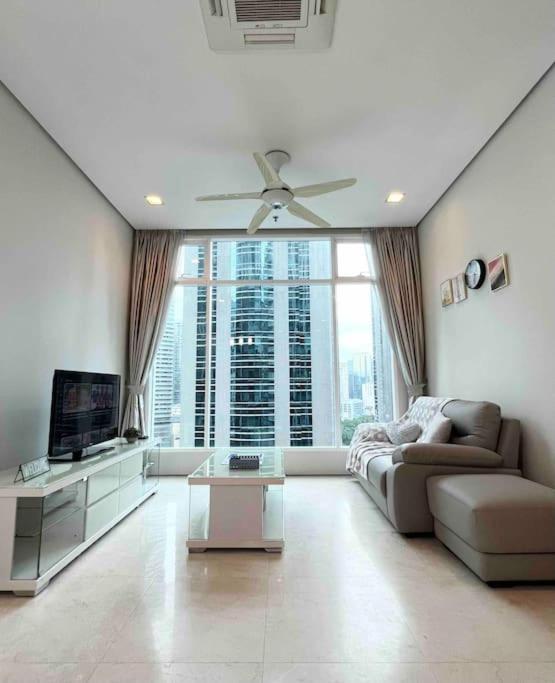 Soho Suites, Centrally Located At Kl Centre * Kuala Lumpur